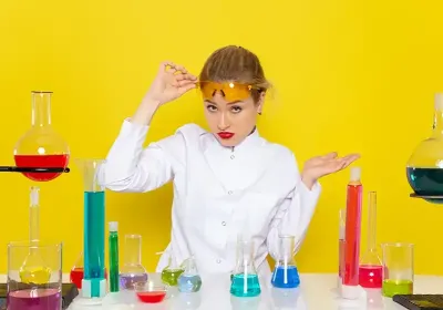 Come Personalizzare gli E-Liquidi Scomposti Aggiungendo Nicotina image